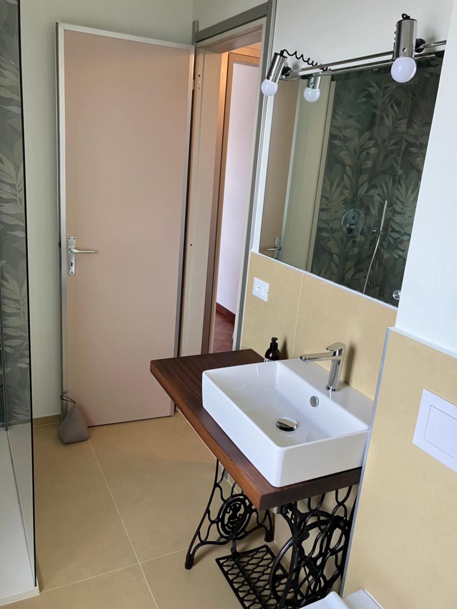 Aria Luce Mare Apartment San Bartolomeo Al Mare Exterior photo